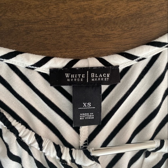 WHITE HOUSE BLACK MARKET Striped V-Neck Blouse - Picture 10 of 11